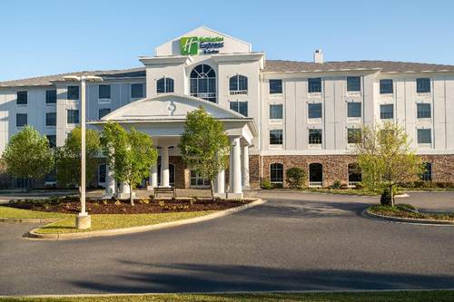 Holiday Inn Express & Suites Aiken