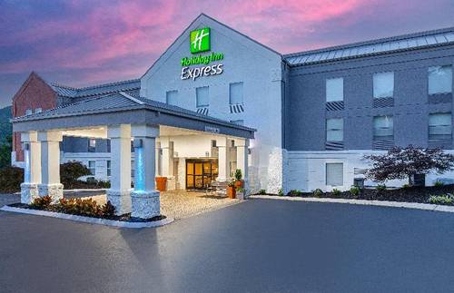Holiday Inn Express and Suites Kimball