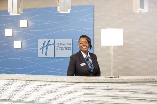 Holiday Inn Express Moline Quad Cities