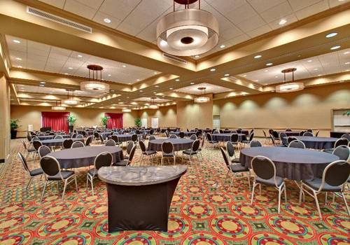 The Rewind West Des Moines, Tapestry Collection