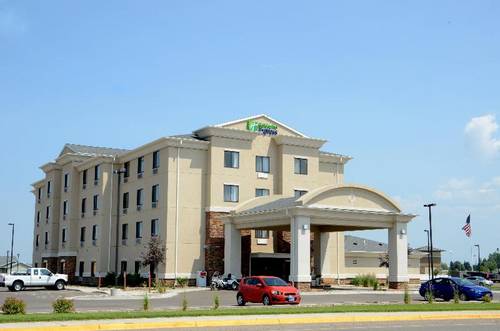 Holiday Inn Express and Suites Sidney