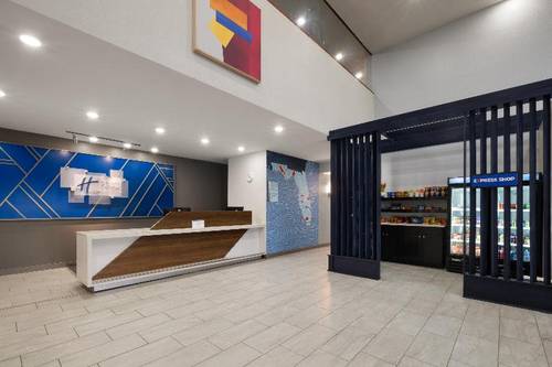 Holiday Inn Express and Suites Sebring
