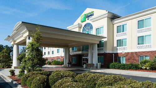 Holiday Inn Express and Suites Walterboro I 95