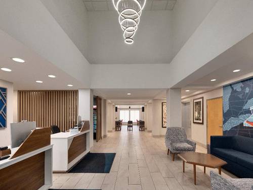 Holiday Inn Express Syracuse Airport