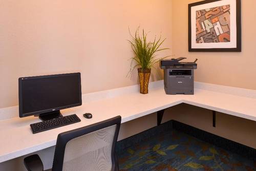 Candlewood Suites Bloomington Normal