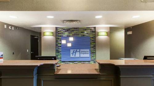 Holiday Inn Express and Suites Sioux Falls Brandon