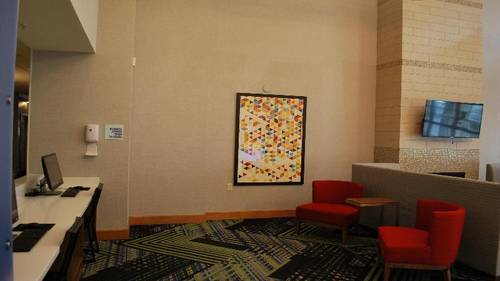 Holiday Inn Express and Suites Indianapolis North