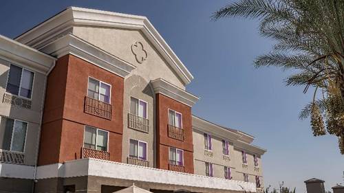 Holiday Inn Express and Suites Porterville