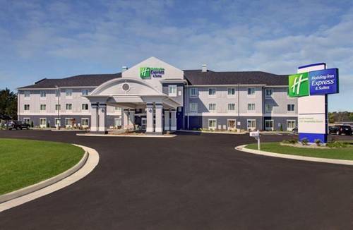 Holiday Inn Express and Suites North Fremont