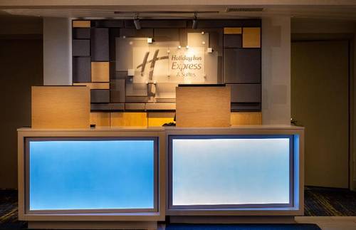 Holiday Inn Express and Suites Wausau