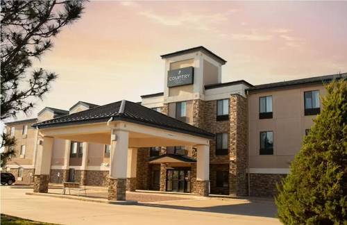 Country Inn & Suites by Radisson Garden City KS