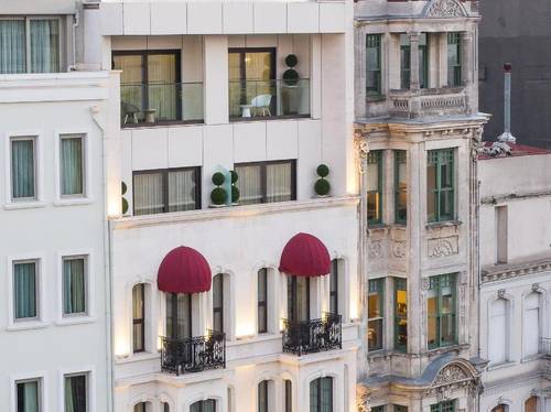 Maroon Hotel Pera