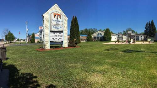 Thunderbird Inn Of Mackinaw City