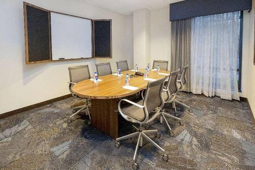 Hampton Inn Morgantown - University Towne Centre,