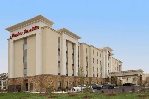 Hampton Inn & Suites San Antonio Lackland AFB SeaW