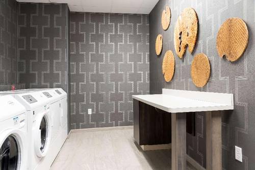 Hampton Inn & Suites Indianapolis-Keystone