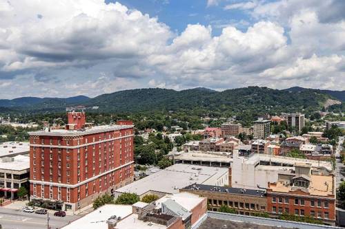 Cambria Hotel & Suites Downtown Asheville