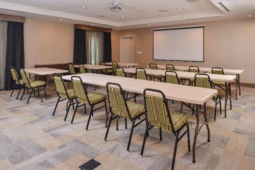 Hampton Inn & Suites St. Paul Oakdale/Woodbury