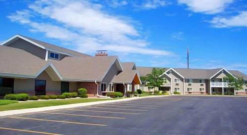 AmericInn by Wyndham Manitowoc