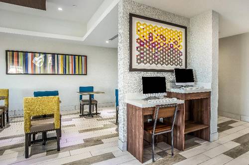 Holiday inn Express & Suites East Tulsa-Catoosa