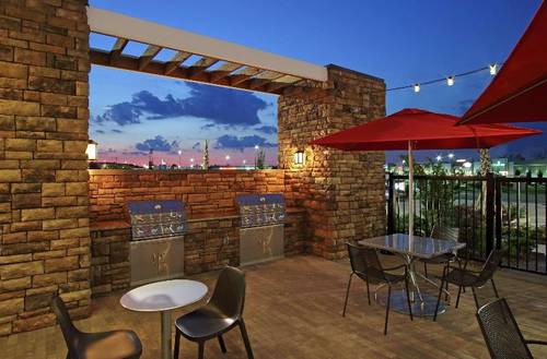 Home2 Suites by Hilton Mobile I-65 Government Blvd