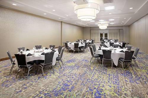 Hilton Garden Inn Omaha Aksarben Village, NE