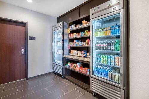 Comfort Suites Denver International Airport