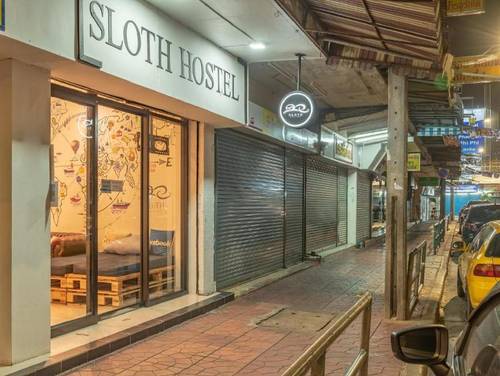 Sloth Hostel Khaosan