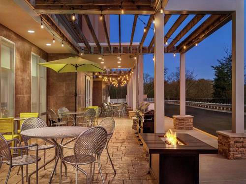 Home2 Suites by Hilton Woodbridge Potomac Mills