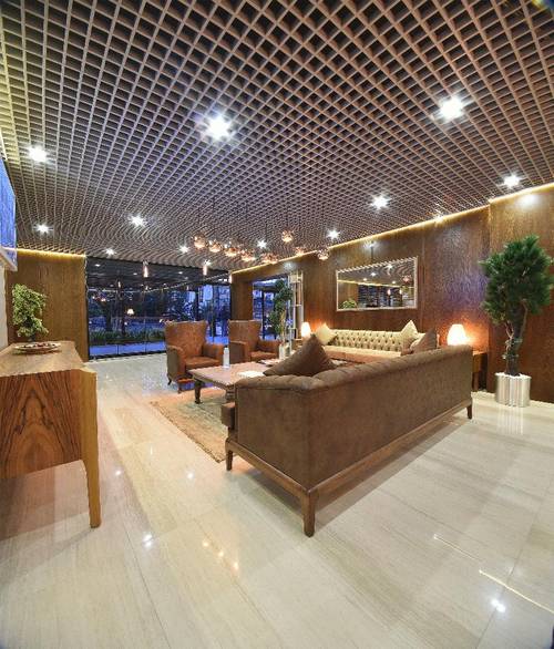 The Elegant Hotel