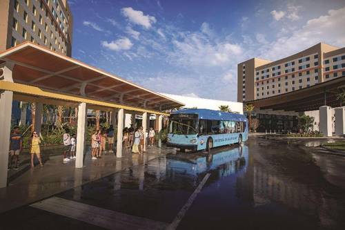 Universal Endless Summer - Dockside Inn and Suites