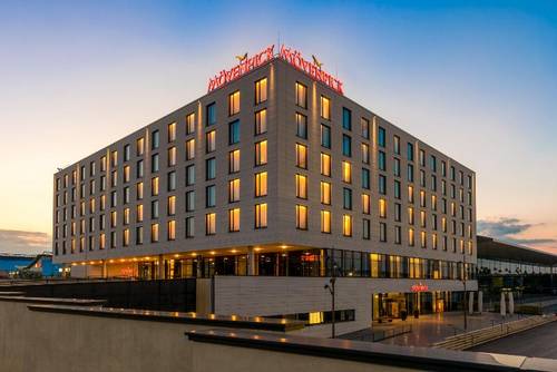 Mövenpick Stuttgart Messe & Congress (Ocak )