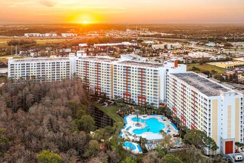 Vacation Village at Parkway