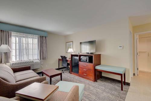 Best Western Hampshire Inn & Suites