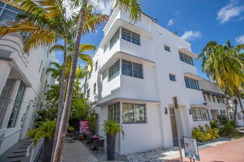 Posh Hostel South Beach