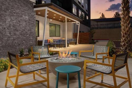 Home2 Suites by Hilton San Antonio Lackland SeaWor