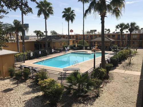 Americas Best Value Inn Laredo