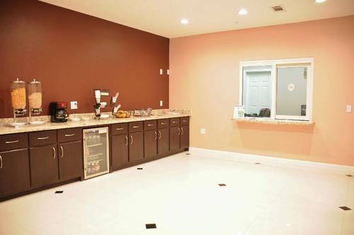 Americas Best Value Inn Houston At Fm 529
