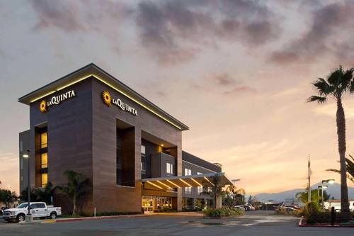 La Quinta Inn Suites By Wyndham Morgan Hill San Jo
