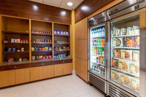 La Quinta Inn Suites By Wyndham Kingsport