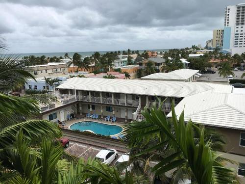Caribbean Resort Suites