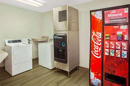 La Quinta Inn Suites By Wyndham Fort Smith