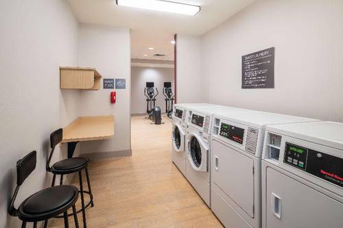 Home2 Suites by Hilton Brunswick