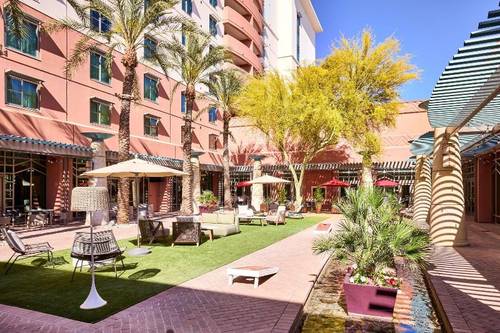 Renaissance Phoenix Glendale Hotel Spa