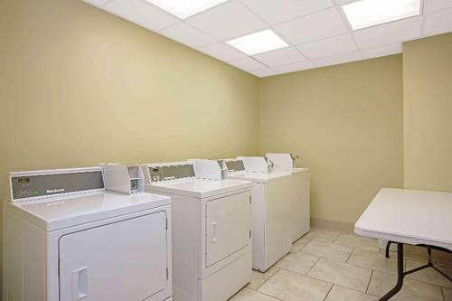 La Quinta Inn Suites By Wyndham Panama City Beach