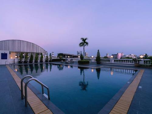 Niran Grand Hotel