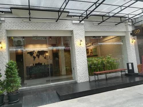 Natee Hostel