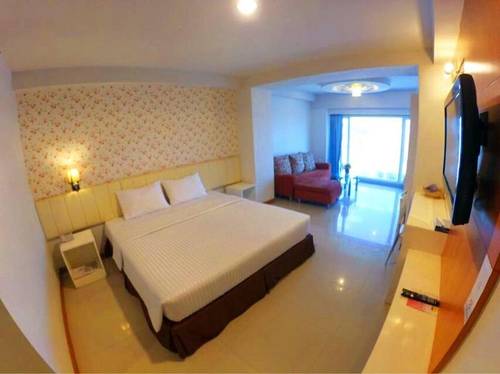 Pratunam Hotel
