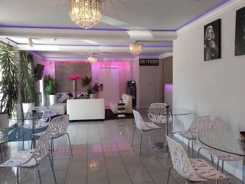 Hollywood Vip Hotel