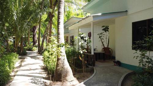 Lanta Island Resort